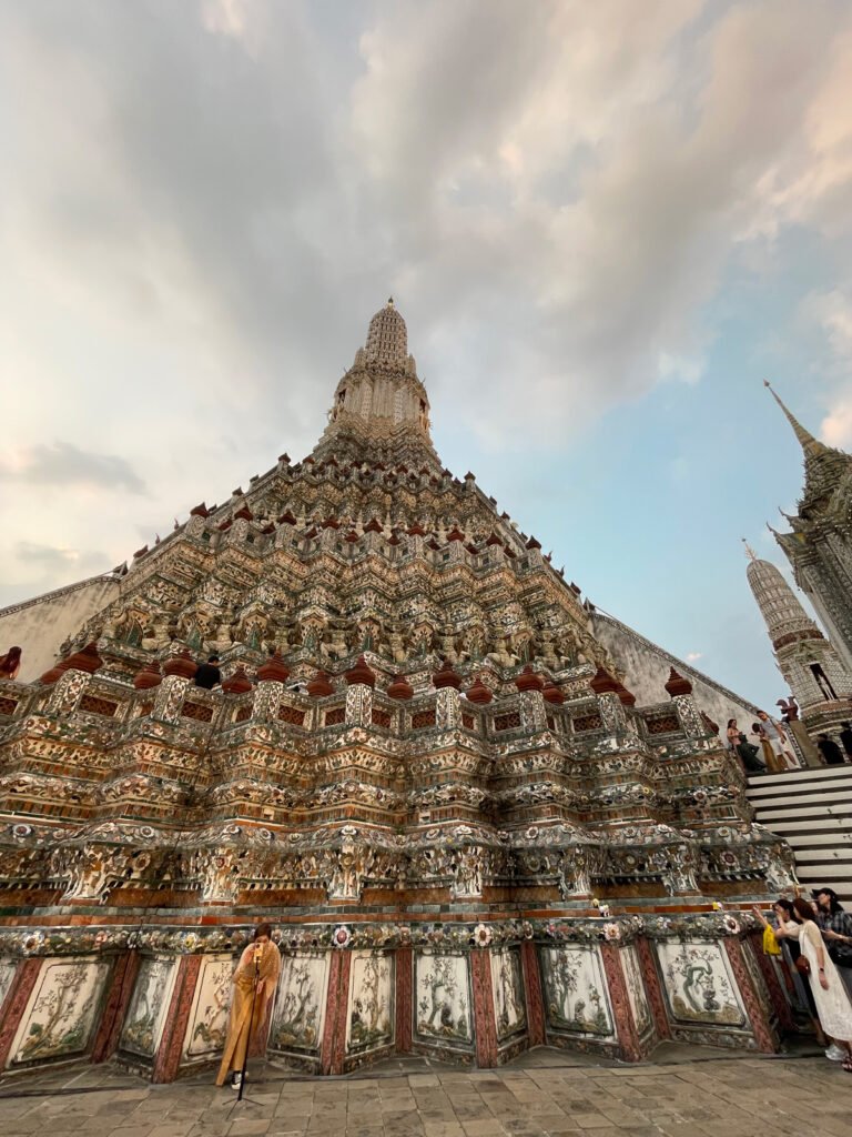 Free Wat Arun 19 768x1024