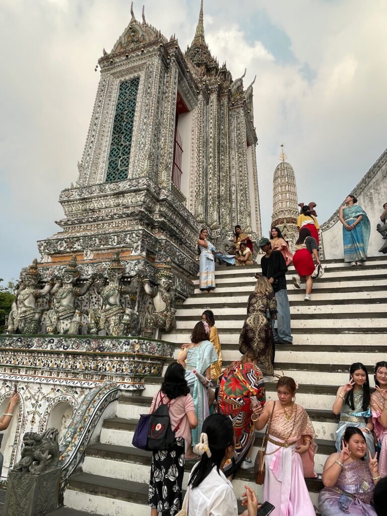 Free Wat Arun 3 768x1024
