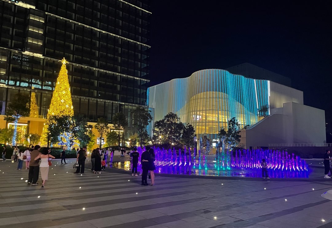 One-bangkok-christmas-lights-2025