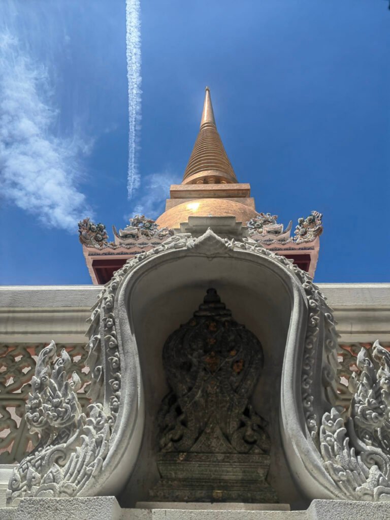 Wat Bowonniwet Vihara 22 768x1024