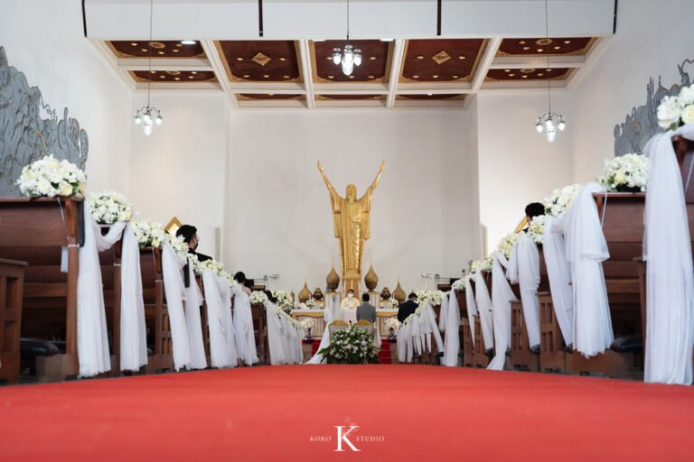 holy redeemer church bangkok wedding 99 768x512