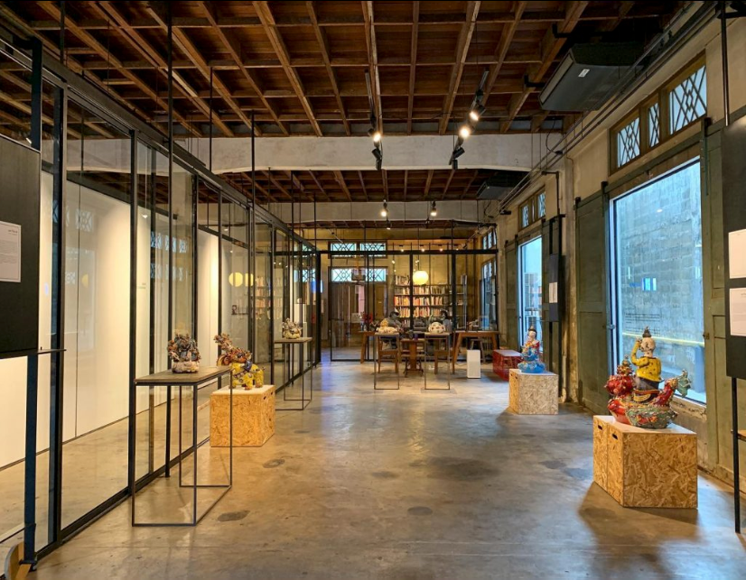 Art gallery in Warehouse 30