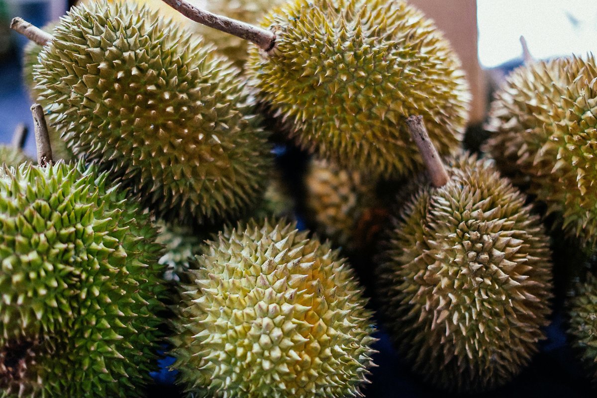 durian-fruit-stacked