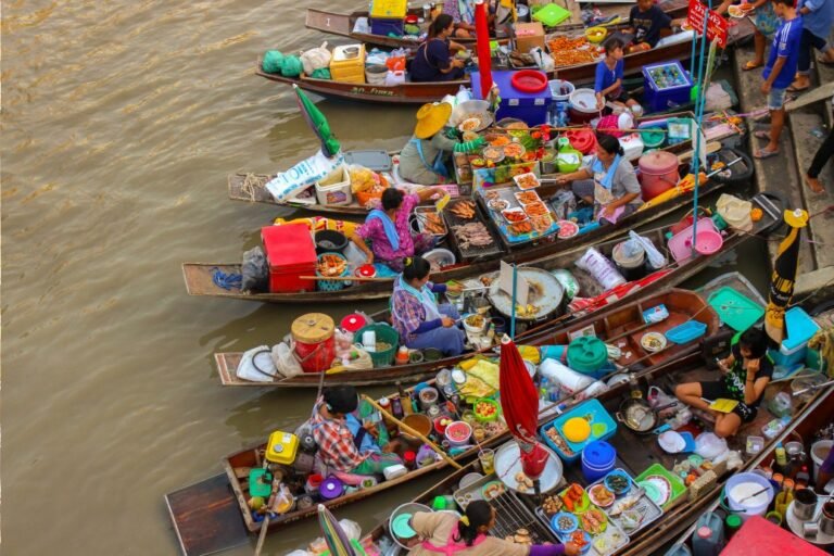 floating market 768x512