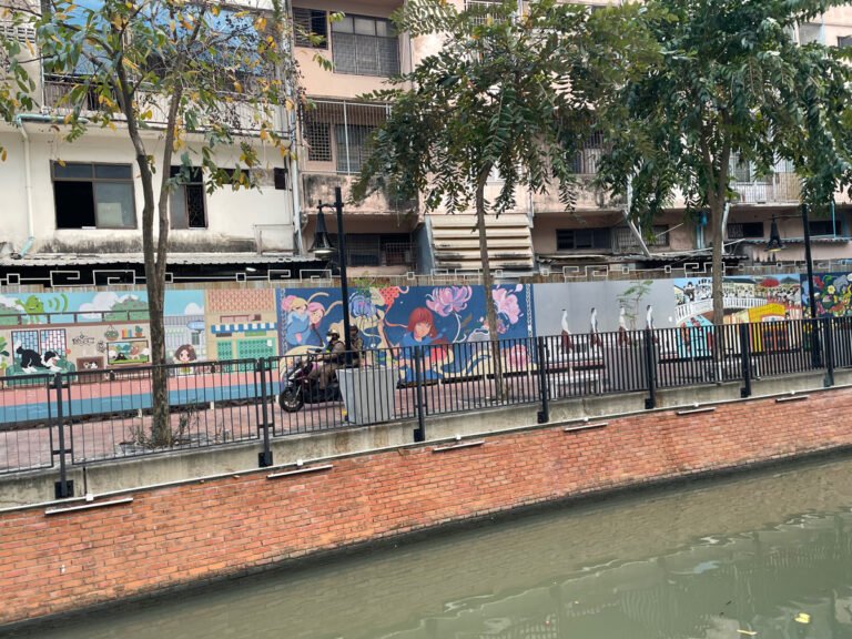 khlong Ong Ang Walking Street 2 768x576