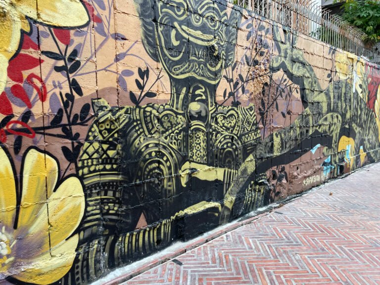 khlong Ong Ang Walking Street 3 768x576