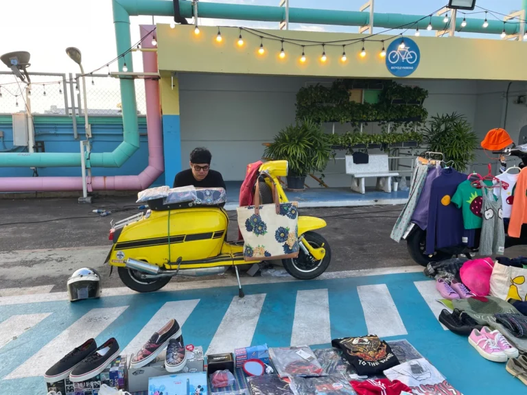flea market bangkok 4 768x576