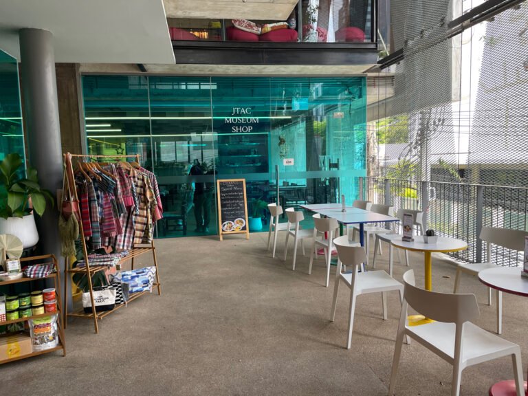 JimThompsonArtCenter7 768x576