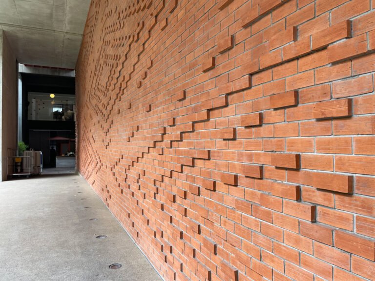 JimThompsonArtCenter9 768x576