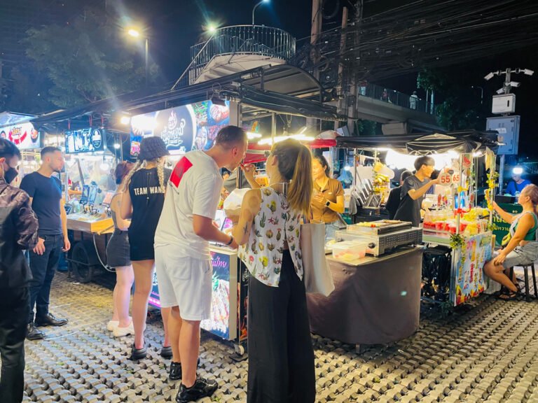 jodd fair market bangkok5 768x576